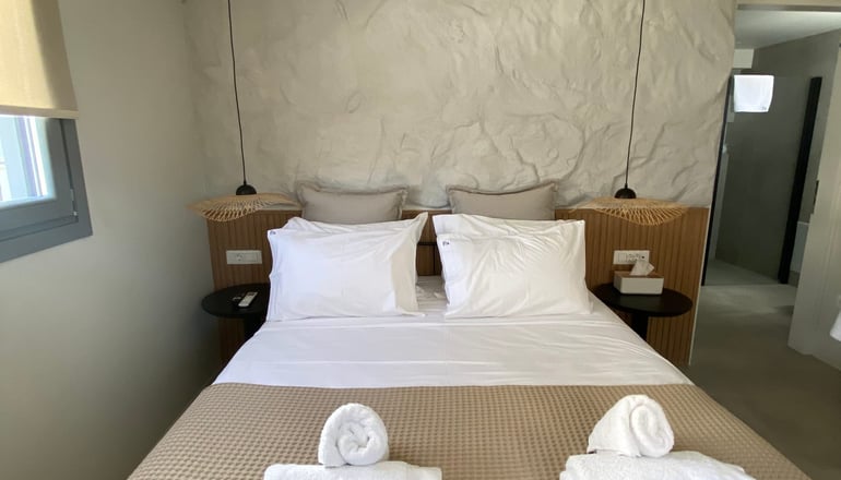 Poema - Αντίπαρος