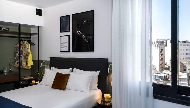 Play Theatrou a member of Brown Hotels - Αθήνα