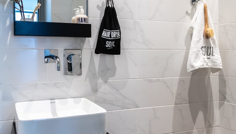 Play Theatrou a member of Brown Hotels - Αθήνα