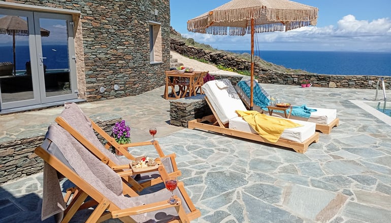 Mandrokathisio Luxury Apartments - Φάρος, Σίφνος