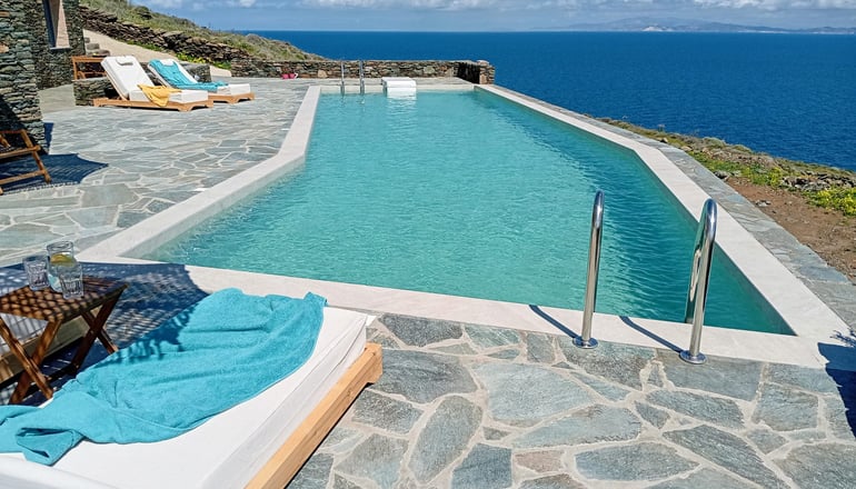 Mandrokathisio Luxury Apartments - Φάρος, Σίφνος