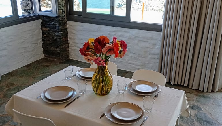 Mandrokathisio Luxury Apartments - Φάρος, Σίφνος