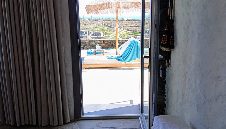 Mandrokathisio Luxury Apartments - Φάρος, Σίφνος