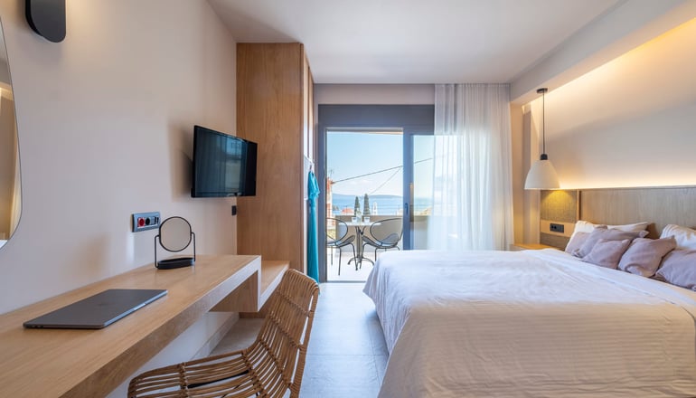 Elixia - Τολό, Ναύπλιο