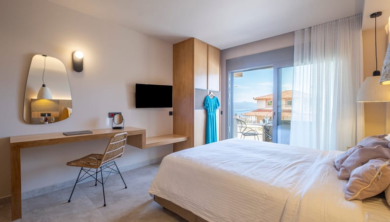 Elixia - Τολό, Ναύπλιο