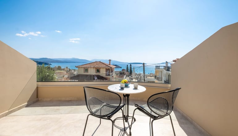 Elixia - Τολό, Ναύπλιο