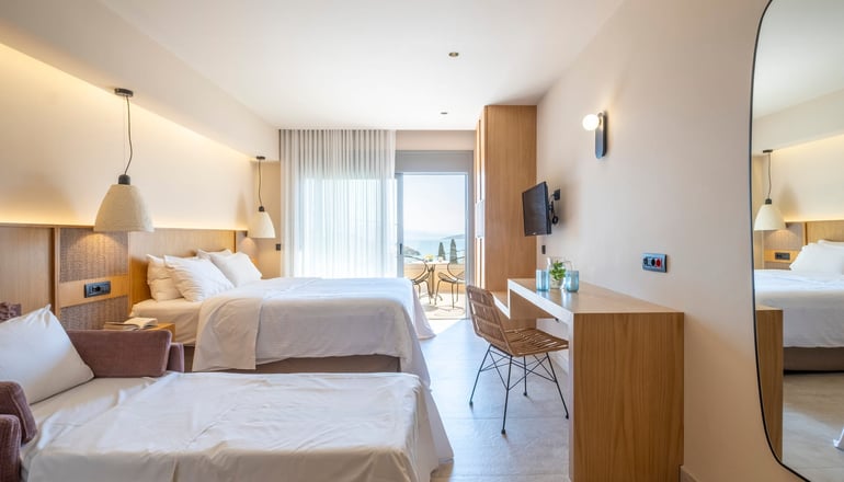 Elixia - Τολό, Ναύπλιο