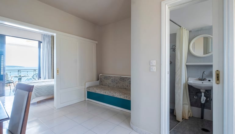 Elixia - Τολό, Ναύπλιο