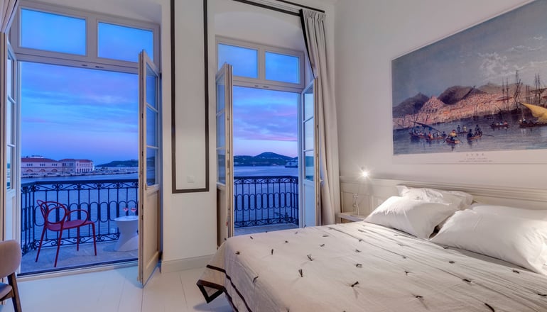 Skylight Suites - Ερμούπολη, Σύρος