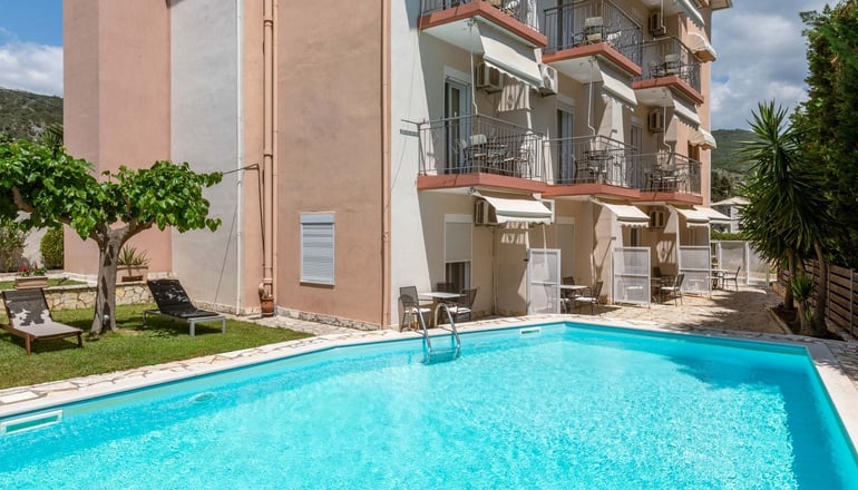 Harmony Apartments - Σύβοτα