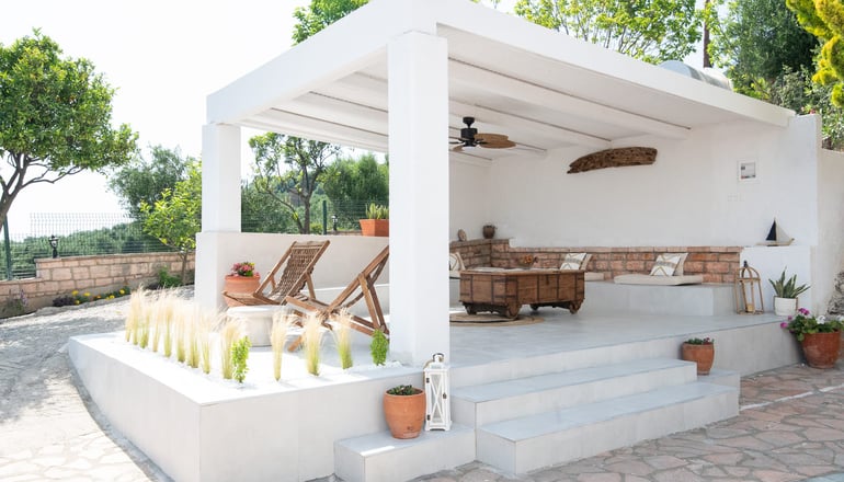 The Well Lichnos - Λύχνος, Πάργα