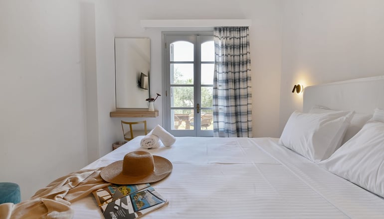 The Well Lichnos - Λύχνος, Πάργα