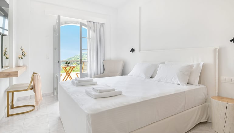 The Well Lichnos - Λύχνος, Πάργα