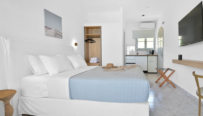 The Well Lichnos - Λύχνος, Πάργα