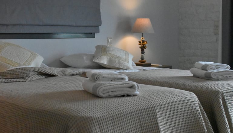 Trizonia Bay Hotel - Τριζόνια, Φωκίδα