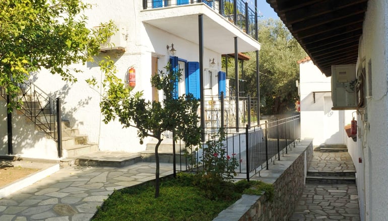 Fengeros Village - Μεγάλη Άμμος, Σκιάθος