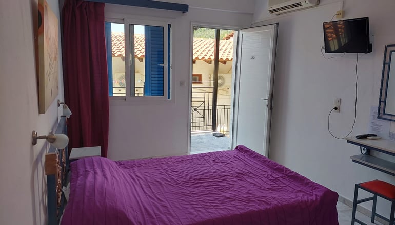 Fengeros Village - Μεγάλη Άμμος, Σκιάθος