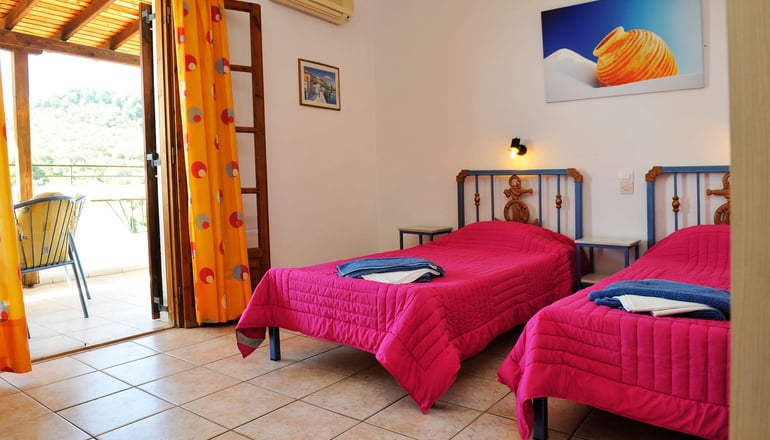 Fengeros Village - Μεγάλη Άμμος, Σκιάθος