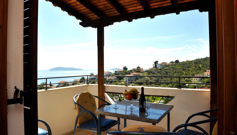 Fengeros Village - Μεγάλη Άμμος, Σκιάθος