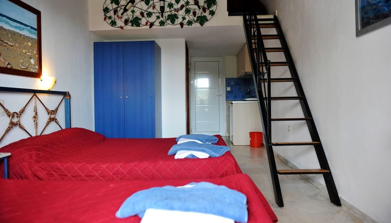 Fengeros Village - Μεγάλη Άμμος, Σκιάθος