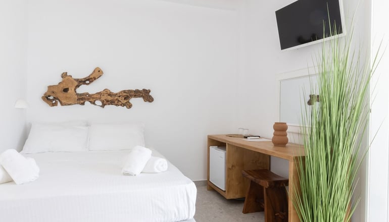 Parosquare Central Suites - Παροικιά, Πάρος