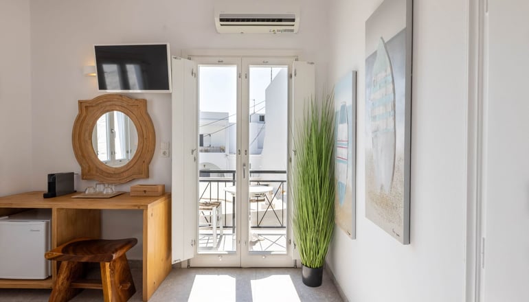 Parosquare Central Suites - Παροικιά, Πάρος