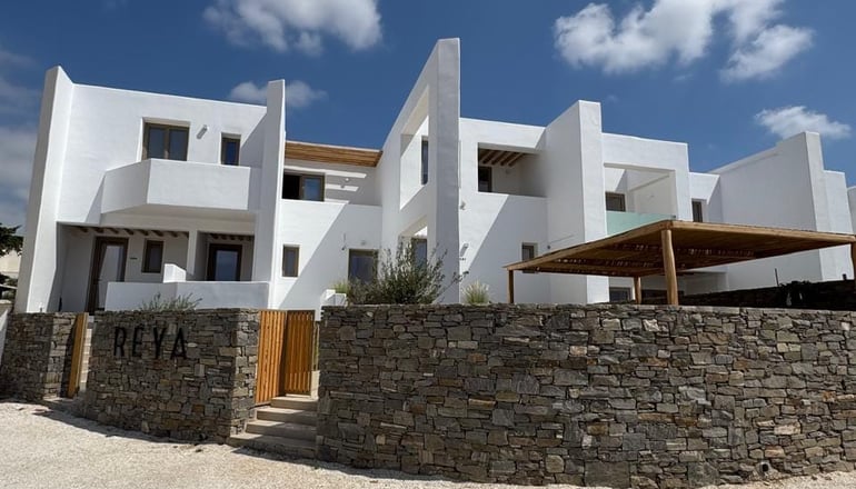 Reya Suites - Αλυκή, Πάρος