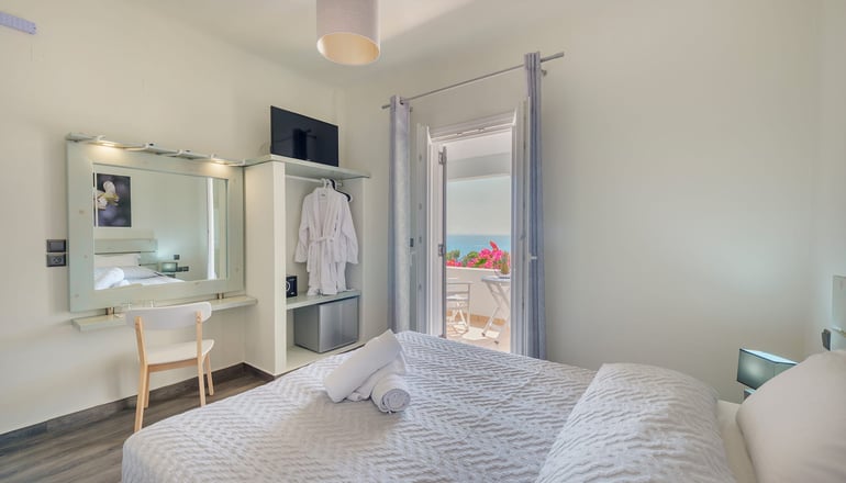 Aegean Paradiso Vacation Club - Αζόλιμνος, Σύρος