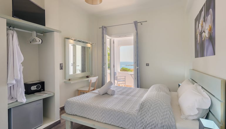 Aegean Paradiso Vacation Club - Αζόλιμνος, Σύρος