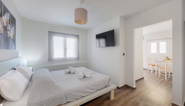 Aegean Paradiso Vacation Club - Αζόλιμνος, Σύρος