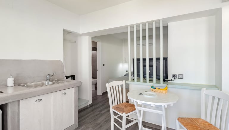 Aegean Paradiso Vacation Club - Αζόλιμνος, Σύρος