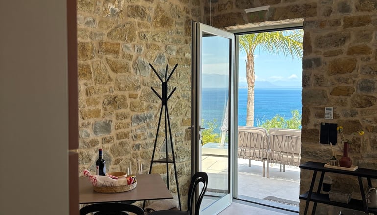 Akria Suites - Κορώνη, Μεσσηνία