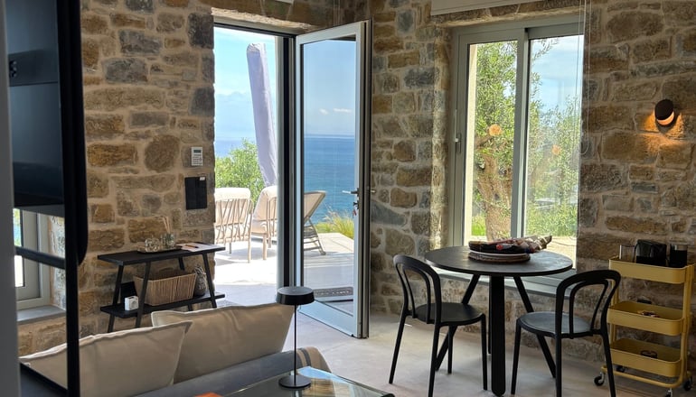 Akria Suites - Κορώνη, Μεσσηνία