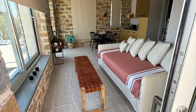 Akria Suites - Κορώνη, Μεσσηνία