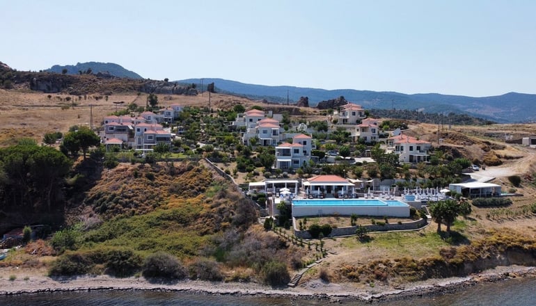 Birds Bay - Πέτρα, Λέσβος