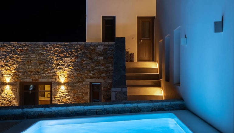 4* Zetine Suites - Αλοπρόνοια, Σίκινος