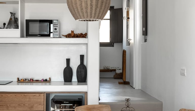 4* Zetine Suites - Αλοπρόνοια, Σίκινος