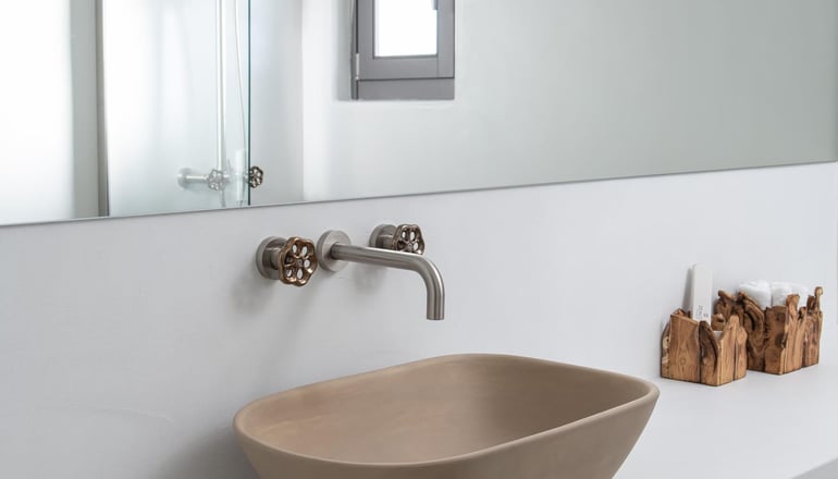 4* Zetine Suites - Αλοπρόνοια, Σίκινος