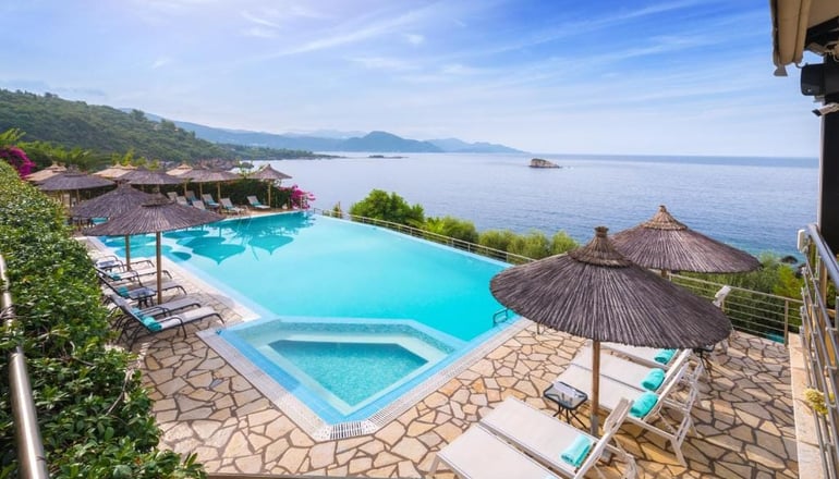 4* Costa Smeralda - Σύβοτα