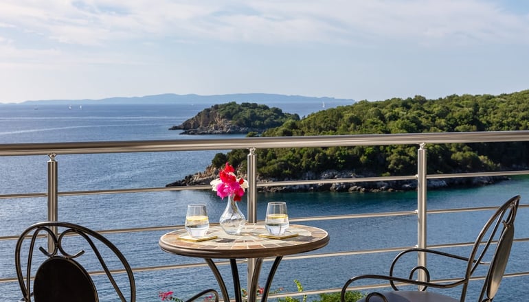 4* Costa Smeralda - Σύβοτα