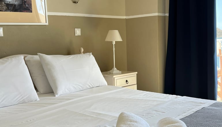 Paradisos Guesthouse - Άγιοι Πάντες, Γαλαξίδι