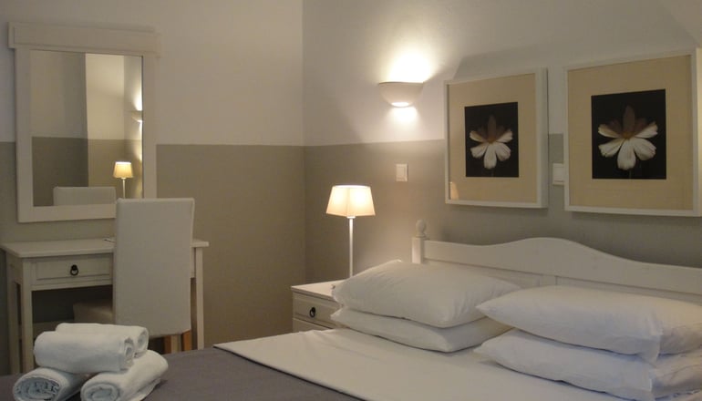 Paradisos Guesthouse - Άγιοι Πάντες, Γαλαξίδι