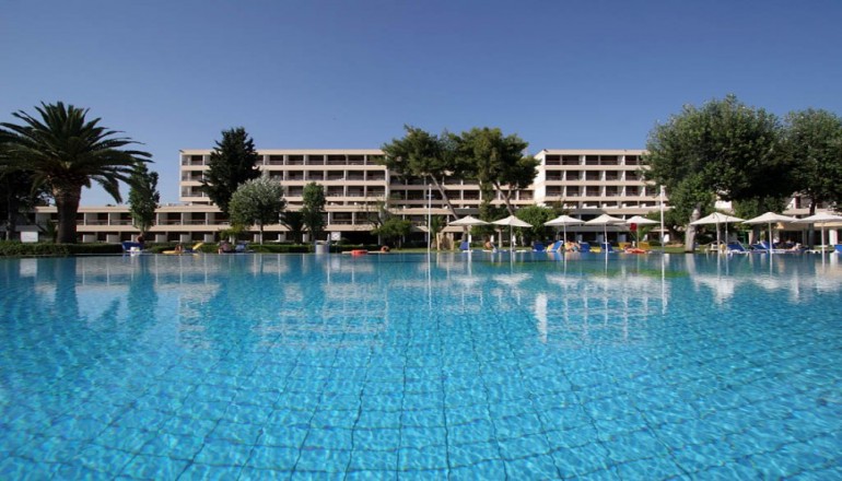 4* AKS Porto Heli