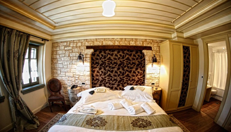 Πυρρείον Boutique Hotel
