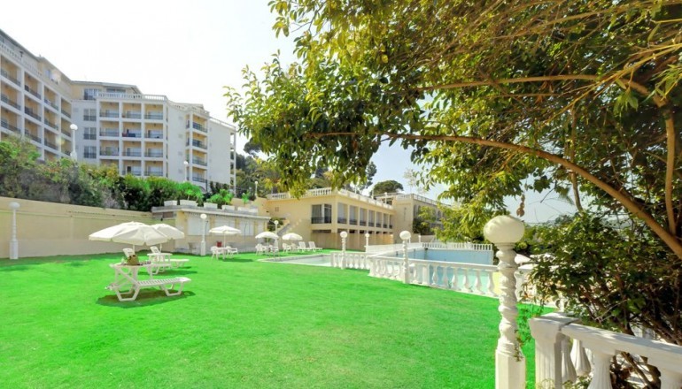 Royal Boutique Hotel