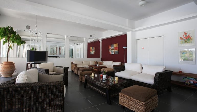 Plaza Hotel Kanapitsa