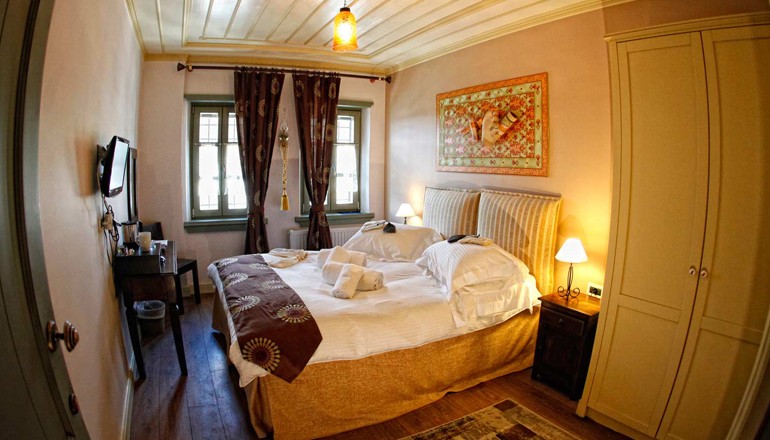 Πυρρείον Boutique Hotel