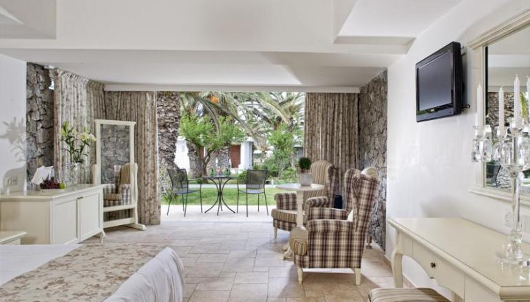 4* Creta Beach Hotel & Bungalows