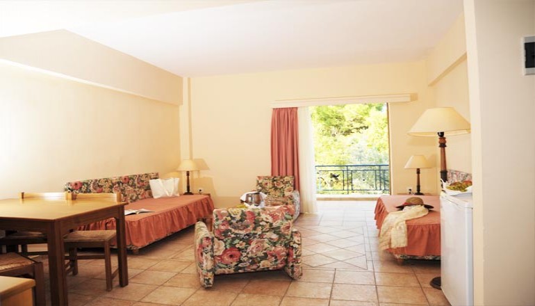 Holidays in Evia Hotel