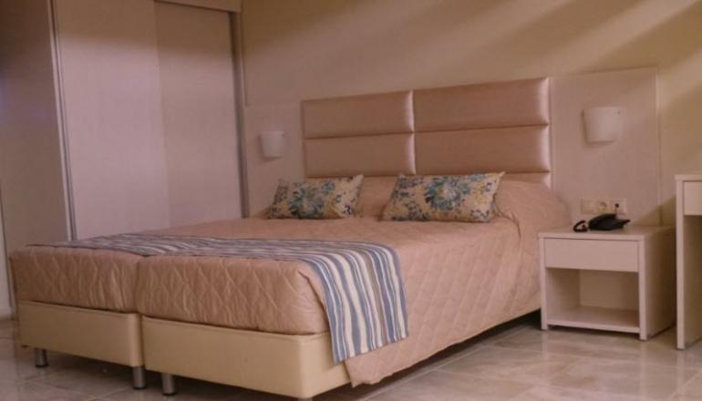 4* Sidari Water Park Hotel